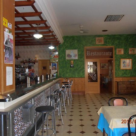 Hostal Restaurante Las Rejas 아르키도나 외부 사진
