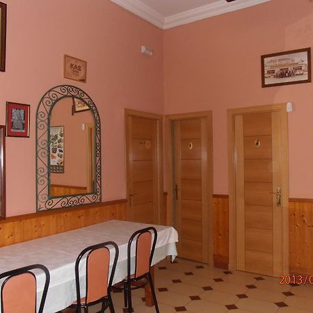 Hostal Restaurante Las Rejas 아르키도나 외부 사진