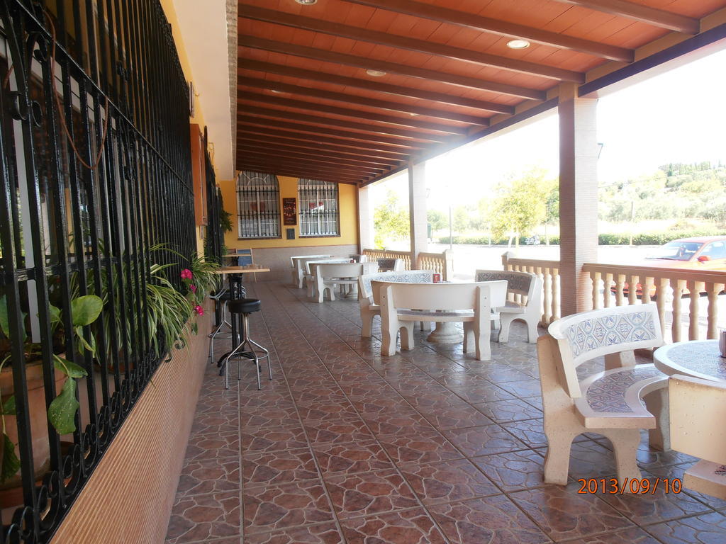 Hostal Restaurante Las Rejas 아르키도나 외부 사진